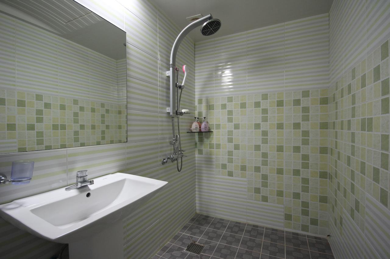Hotel Lie Кодже Экстерьер фото